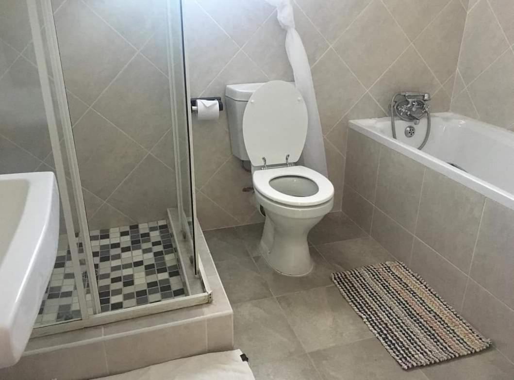 Aandrus Guesthouse Bloemfontein Zewnętrze zdjęcie