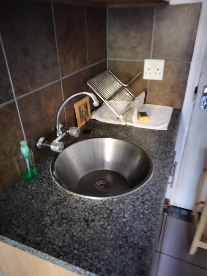 Aandrus Guesthouse Bloemfontein Zewnętrze zdjęcie