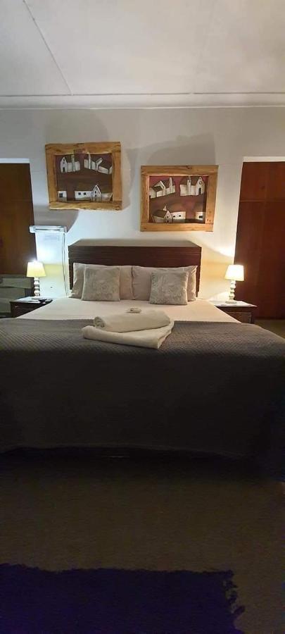 Aandrus Guesthouse Bloemfontein Zewnętrze zdjęcie