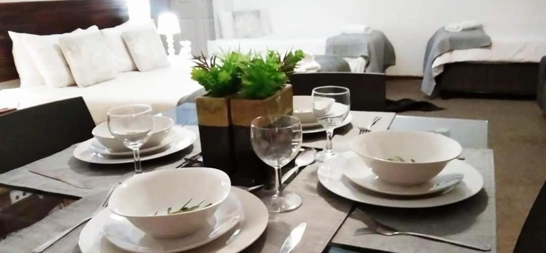 Aandrus Guesthouse Bloemfontein Zewnętrze zdjęcie